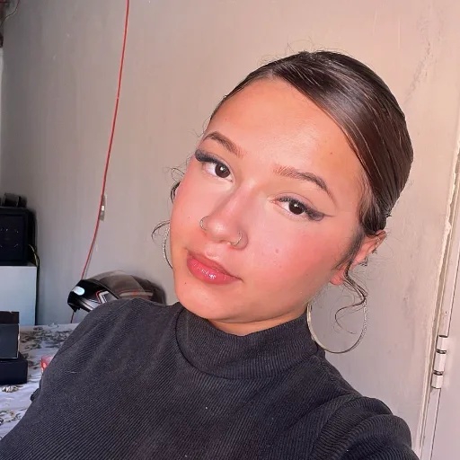 anabiaazz_